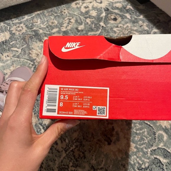 Nike Air Max 90 Plum Fog/ Venice /Plum color Women's Sz 9.5 Like new DC9445-500 - Picture 4 of 8